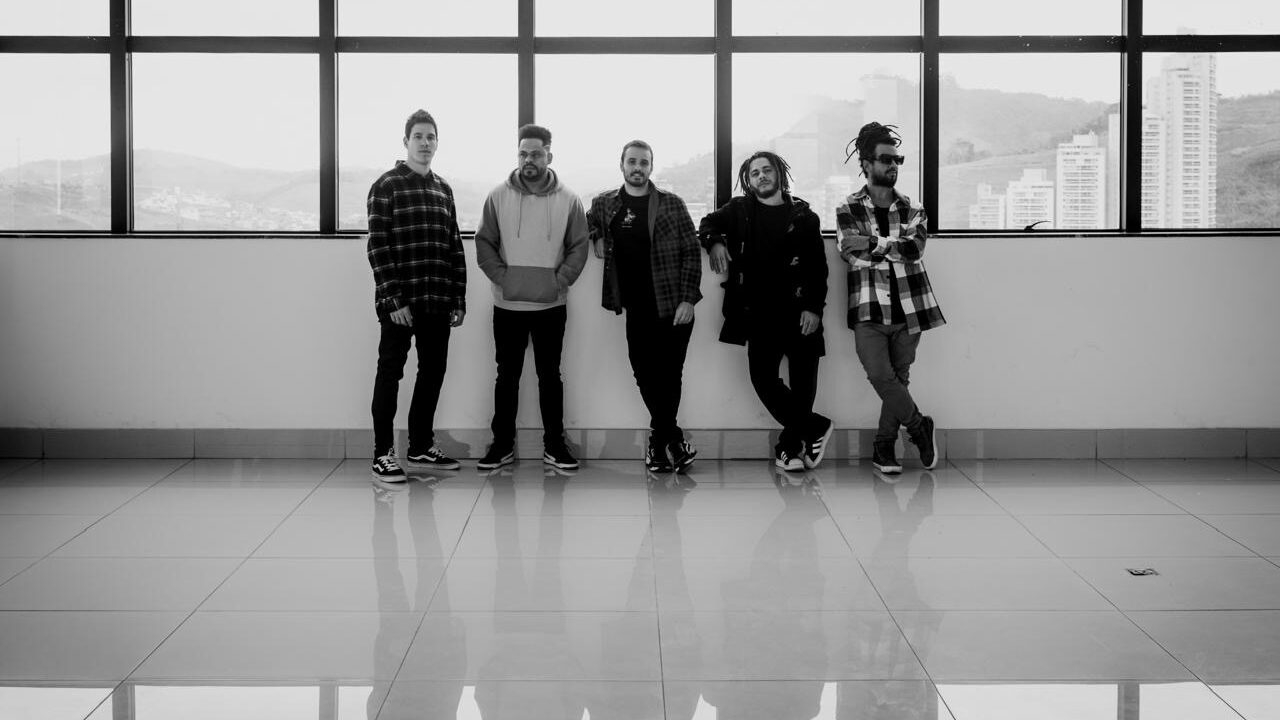 Onze:20 desembarca em Santa Catarina com a turnê “Luau do Onze:20” em noite especial no Porto Belo Hall